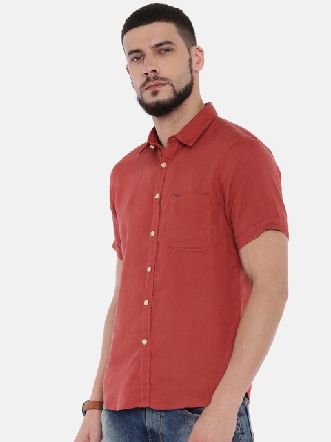 

Pepe Jeans Men Red Regular Fit Solid Linen Casual Shirt