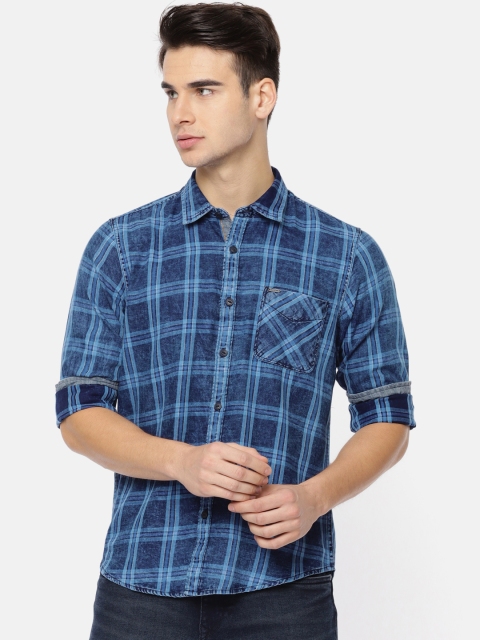 

Pepe Jeans Men Blue Checked Casual Shirt