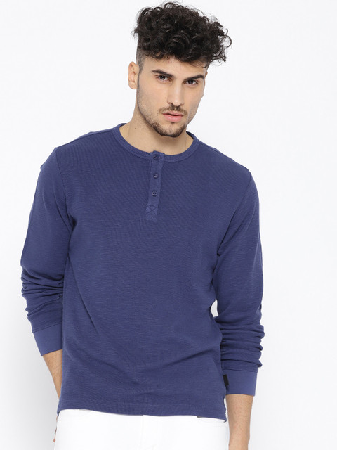 

Pepe Jeans Men Navy Solid Henley Neck T-shirt, Navy blue