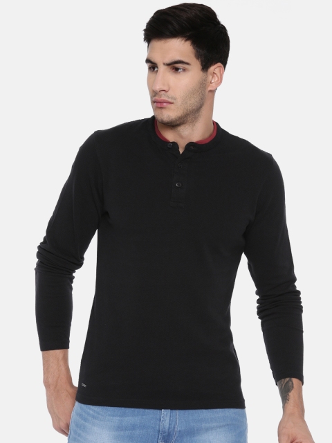 

Pepe Jeans Men Black Solid Henley Neck Pure Cotton T-shirt