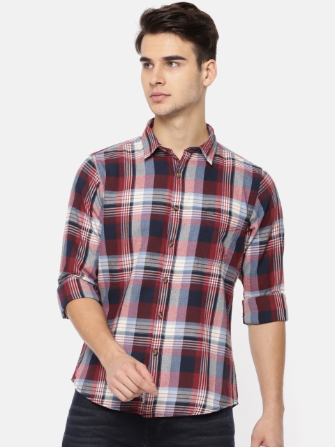 

Pepe Jeans Men Red & Navy Blue Regular Fit Checked Casual Shirt