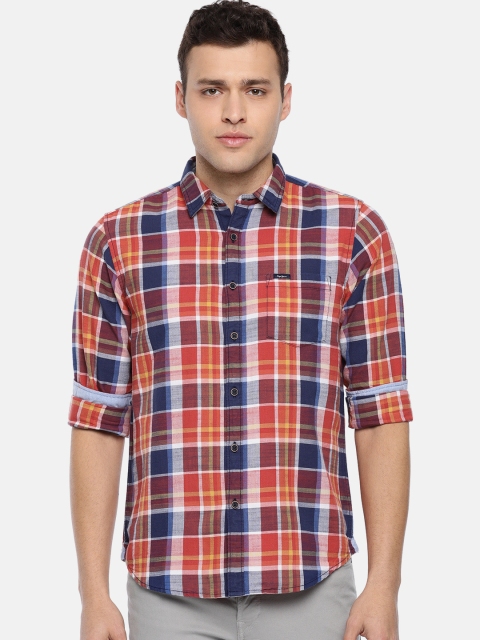 

Pepe Jeans Men Orange & Navy Regular Fit Checked Casual Shirt