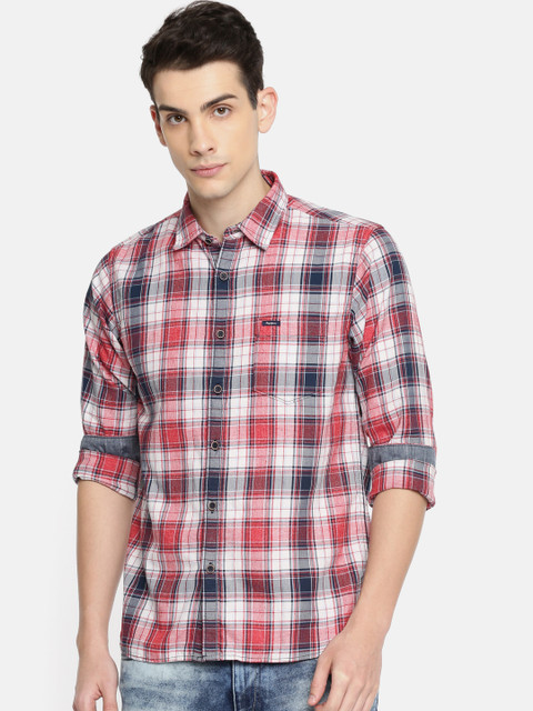 

Pepe Jeans Men Red & White Regular Fit Checked Casual Shirt