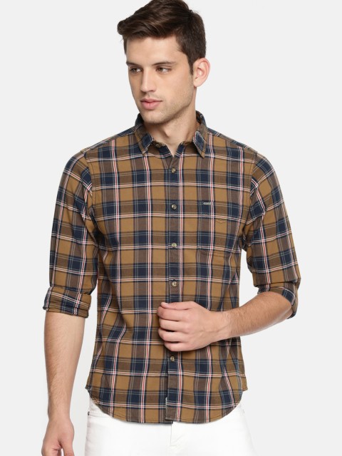 

Pepe Jeans Men Navy Blue & Mustard Brown Regular Fit Checked Casual Shirt