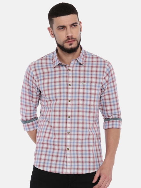 

Pepe Jeans Men White & Maroon Regular Fit Checked Casual Shirt