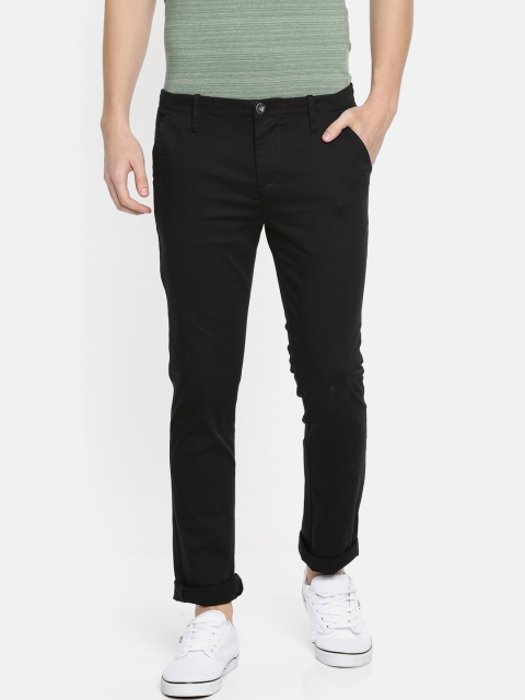 

Pepe Jeans Men Black Slim Fit Solid Chinos