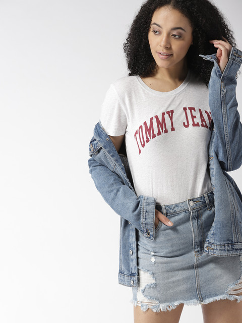 

Tommy Hilfiger Women Grey Melange Printed Round Neck T-shirt