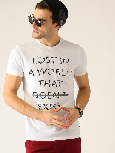 

United Colors of Benetton Men White Printed Round Neck T-shirt