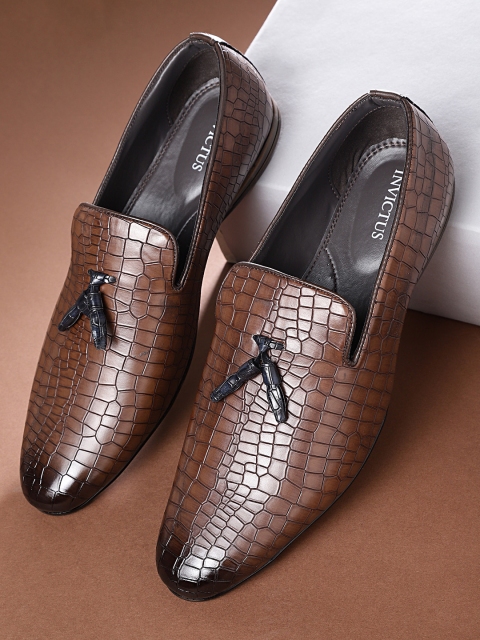 

INVICTUS Men Brown Croc Pattern Semiformal Slip-Ons