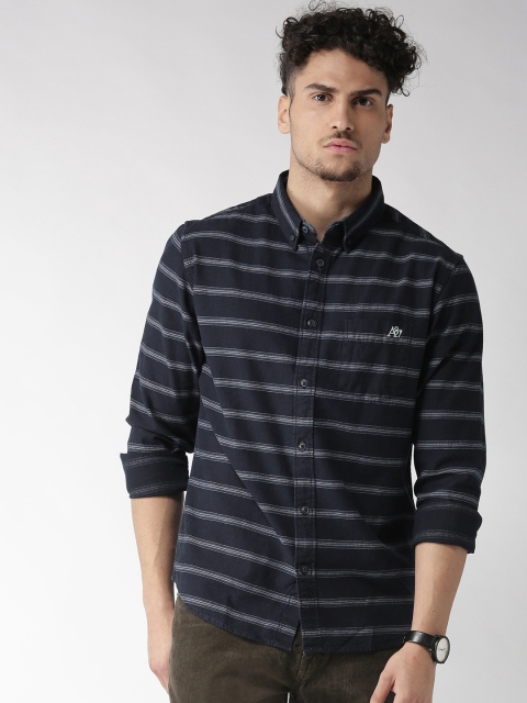 

Aeropostale Men Navy Blue & White Regular Fit Striped Casual Shirt