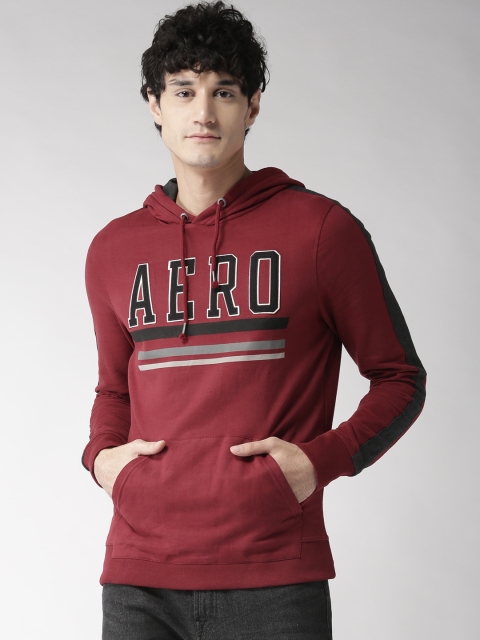 

Aeropostale Men Maroon Printed Hooded Sweatshirt