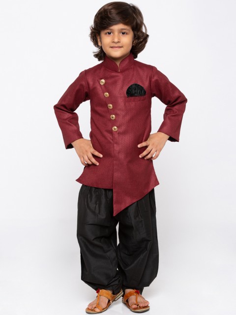 

JBN Creation Boys Maroon & Black Solid Sherwani