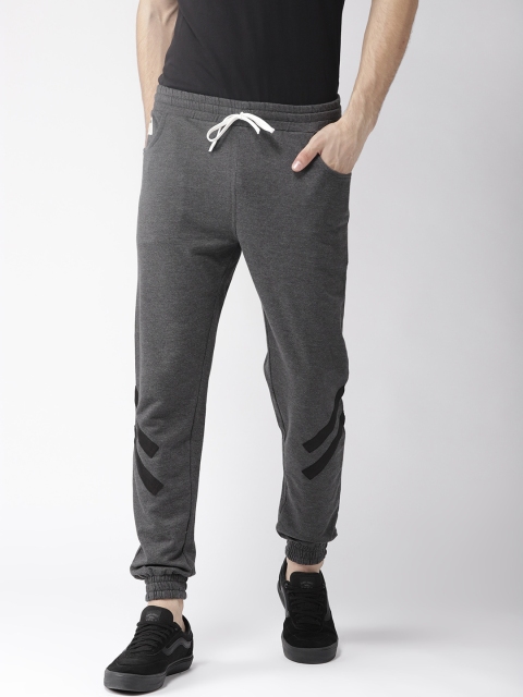 

Hubberholme Men Charcoal Grey Solid Slim Fit Joggers