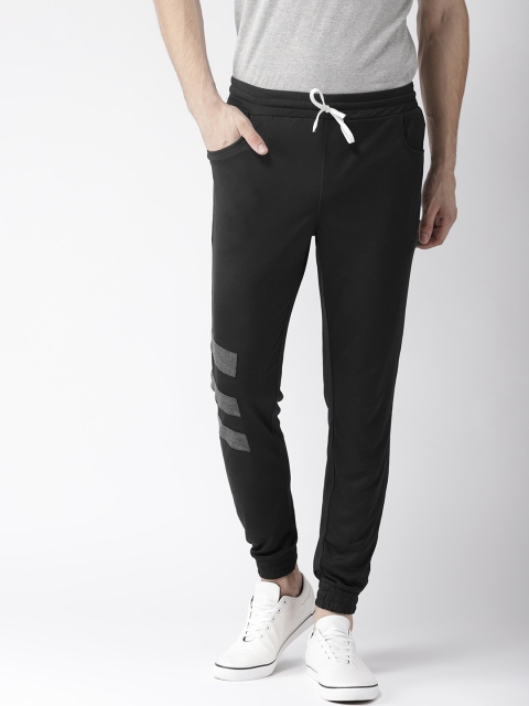 

Hubberholme Men Black Solid Joggers