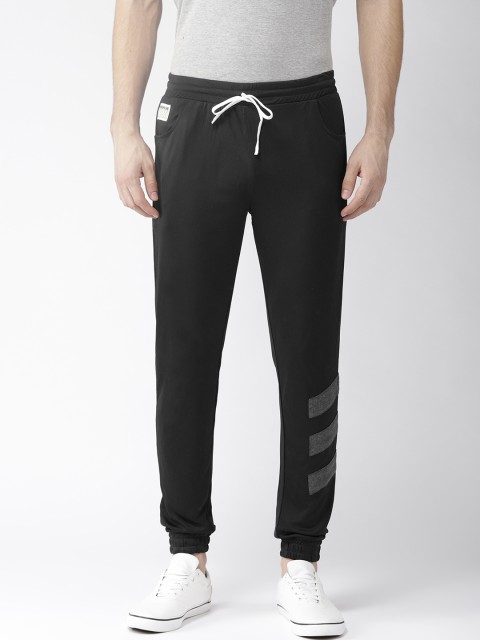 

Hubberholme Men Black Solid Joggers