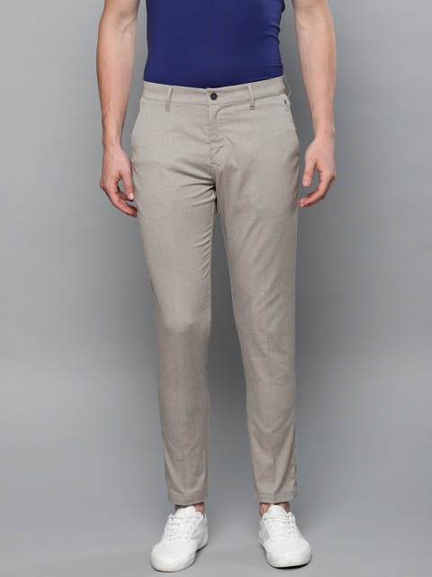 

Louis Philippe Ath.Work Men Grey Comfort Tapered Fit Self Design Regular Trousers