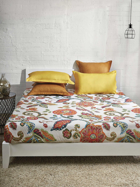 

DDecor White Floral Flat 144 TC Cotton 1 Single Bedsheet with 2 Pillow Covers