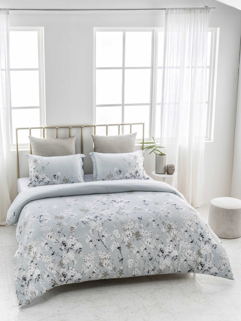 

DDecor Blue & White Floral Flat 210 TC Cotton 1 King Bedsheet with 2 Pillow Covers