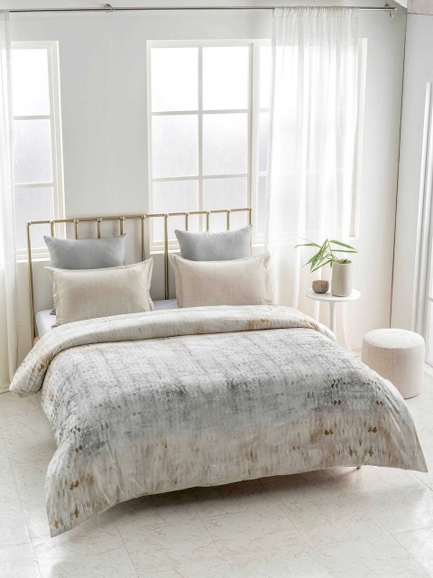 

DDecor Beige & Grey Abstract Flat 210 TC Cotton 1 King Bedsheet with 2 Pillow Covers