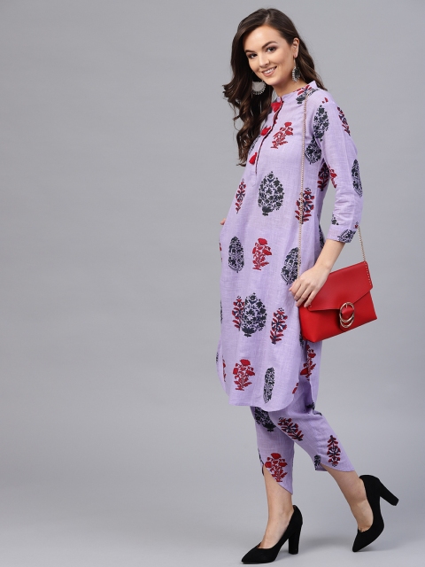 

SASSAFRAS Women Purple & Red Regular Fit Printed Cropped Trousers