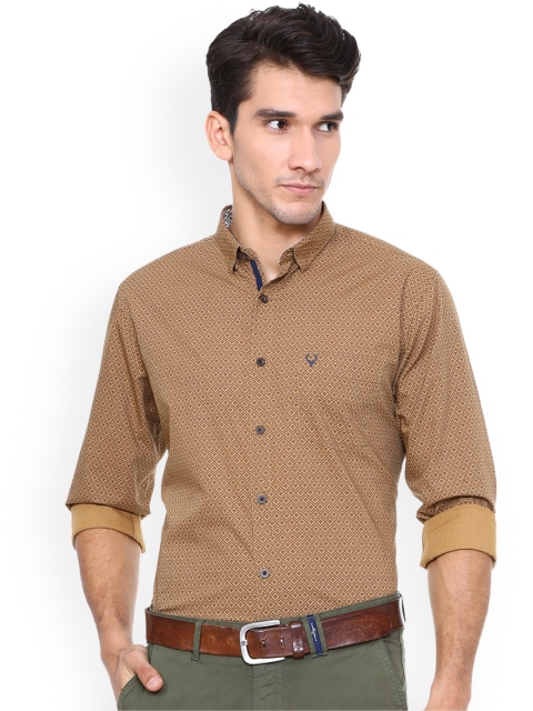 

Allen Solly Men Khaki & Navy Blue Regular Fit Printed Casual Shirt, Brown