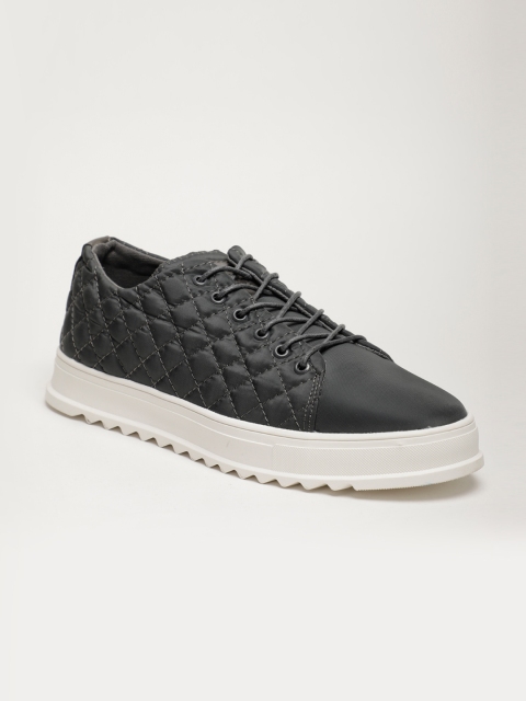 

LOCOMOTIVE Men Grey Sneakers