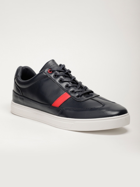 

LOCOMOTIVE Men Navy Blue Sneakers