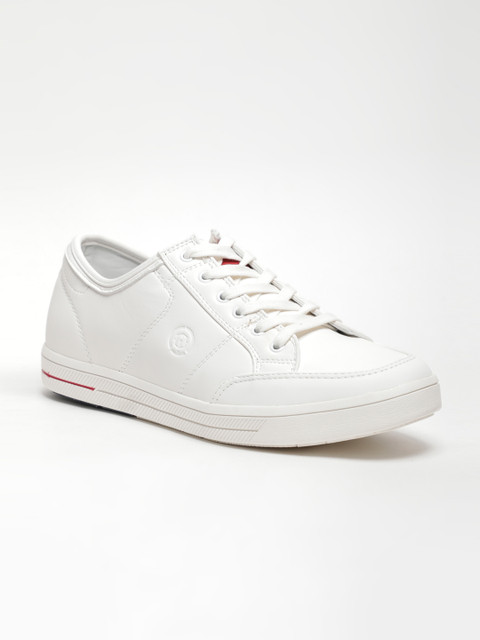 

LOCOMOTIVE Men White Sneakers