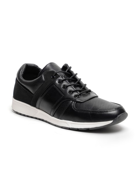 

LOCOMOTIVE Men Black Sneakers