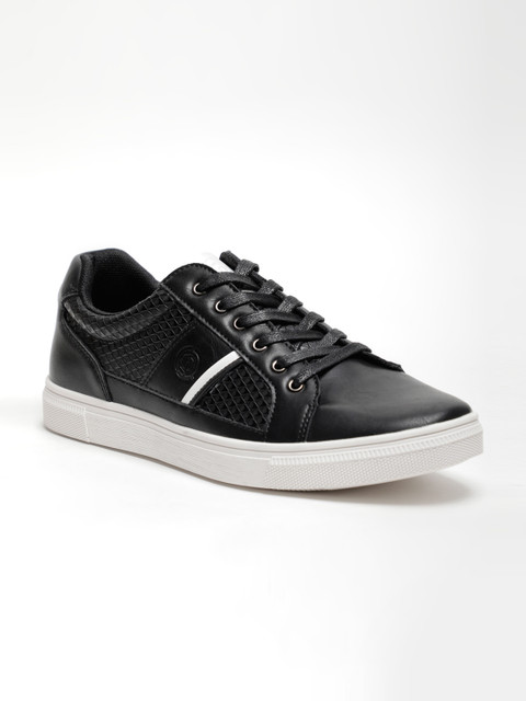 

LOCOMOTIVE Men Black Textured Sneakers