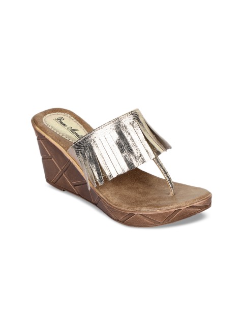 

Bruno Manetti Women Gold-Toned Solid Sandals