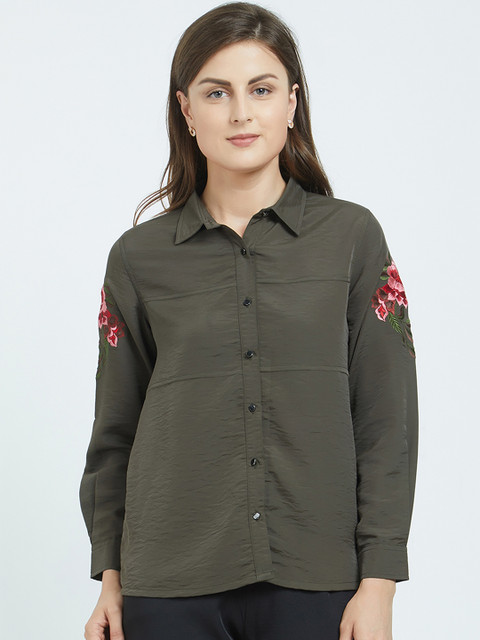 

Soie Women Green Solid Shirt Style Top