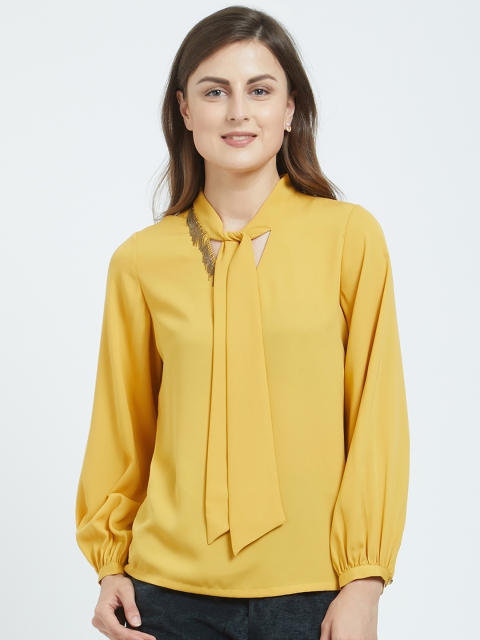 

Soie Women Yellow Solid A-Line Top