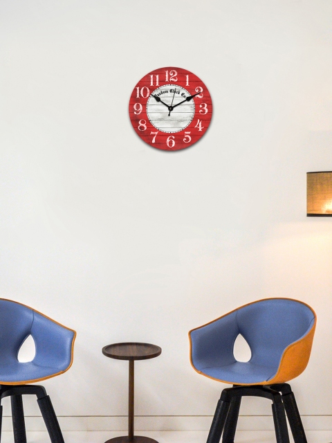 

RANDOM Red Round Printed 29.21 cm Analogue Wall Clock