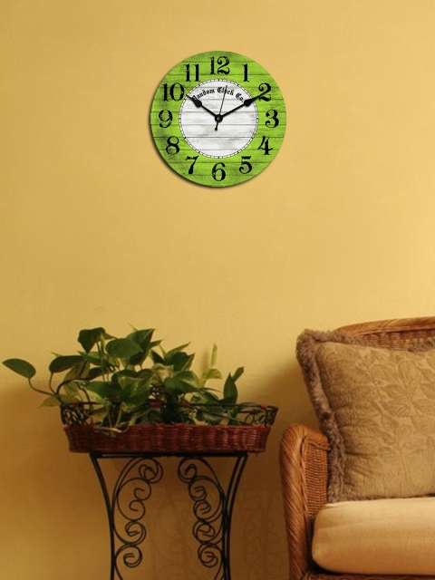 

RANDOM Green Round Printed 29.21 cm Analogue Wall Clock