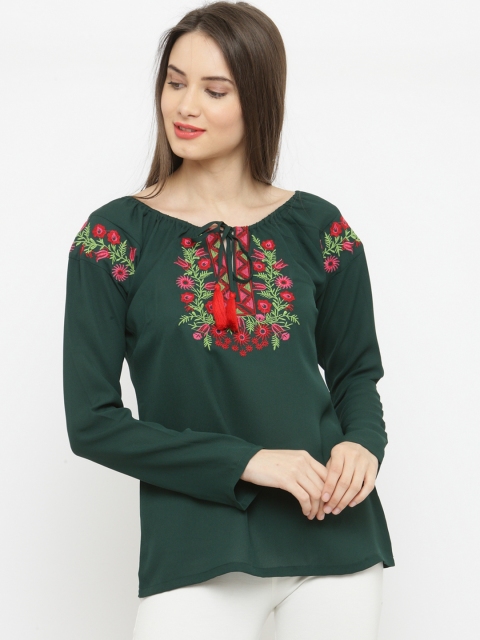 

plusS Women Green Embroidered Top