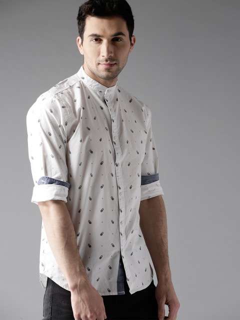 

Moda Rapido Men White & Black Regular Fit Printed Casual Shirt