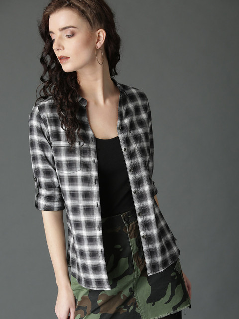

Roadster Women Black & Off-White Slim Fit Checked Shirt