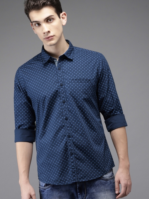 

HERE&NOW Men Blue Regular Fit Printed Casual Shirt