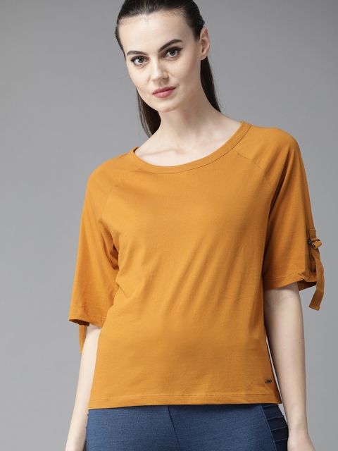 

Roadster Women Mustard Yellow Solid Round Neck T-shirt