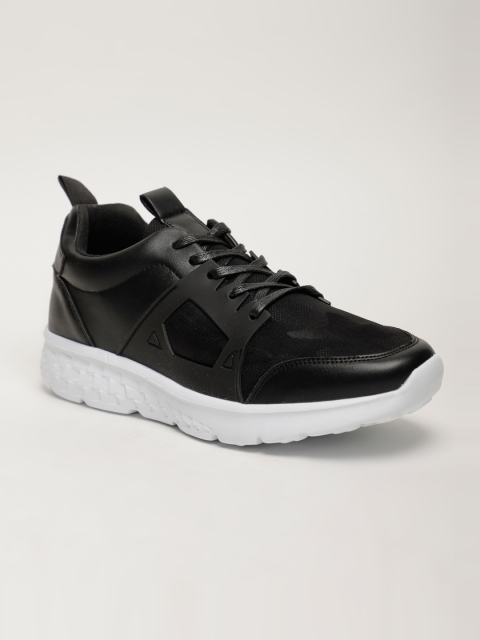 

LOCOMOTIVE Men Black Sneakers