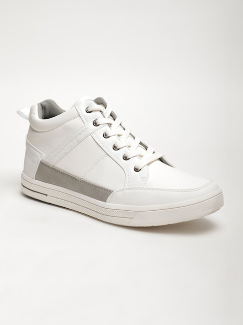 

LOCOMOTIVE Men White Sneakers