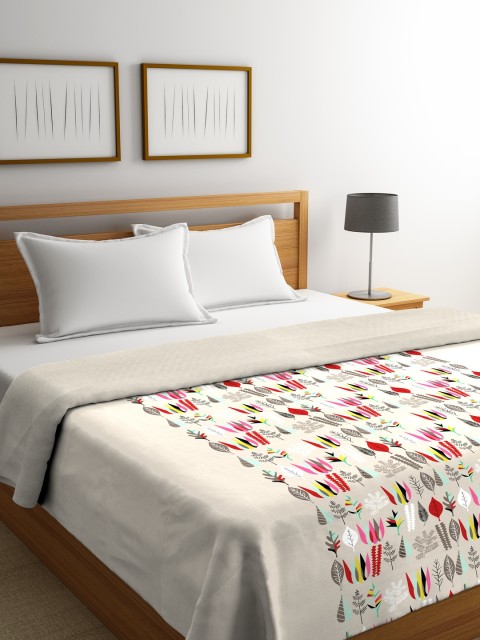 

Portico New York Beige & Grey Floral AC Room 120 GSM Double Bed Comforter