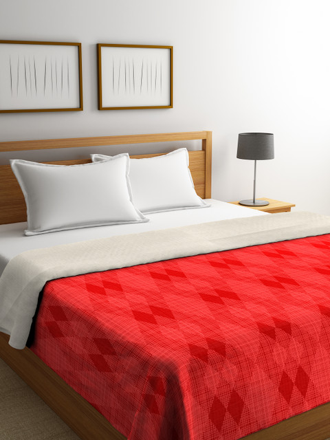

Portico New York Red & White Geometric AC Room 120 GSM Double Bed Comforter