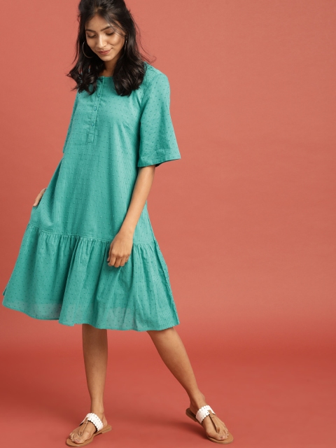 

Taavi Women Turquoise Blue Woven Legacy Bhagalpuri A-Line Kurta