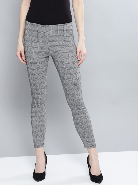 

Harpa Women Grey Checked Treggings