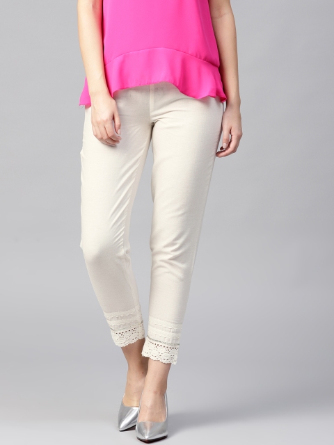 

Juniper Women Off-White Regular Fit Solid Cropped Trousers