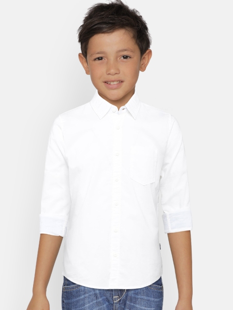 

Pepe Jeans Boys White Regular Fit Solid Casual Shirt