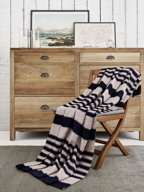 

Pluchi Navy Blue & Beige Striped Mild Winter 500 GSM Single Bed Blanket