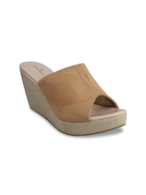 

pelle albero Women Beige Solid Mules
